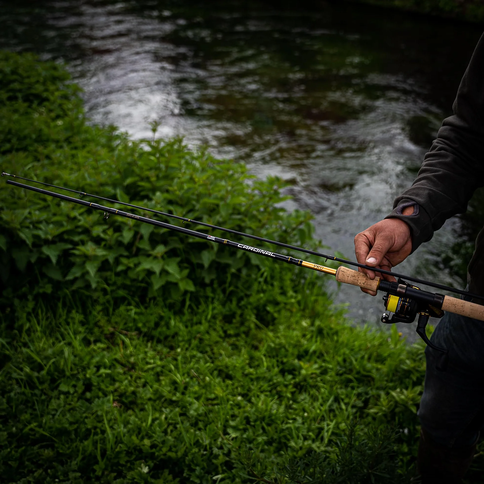 Abu Garcia Cardinal PRO Spinning Combo - Set canna e mulinello leggeri per la pesca d'acqua dolce - Canna da spinning in grafite per Bass, Trota, Persico, Luccio, Disponibile in diverse misure
