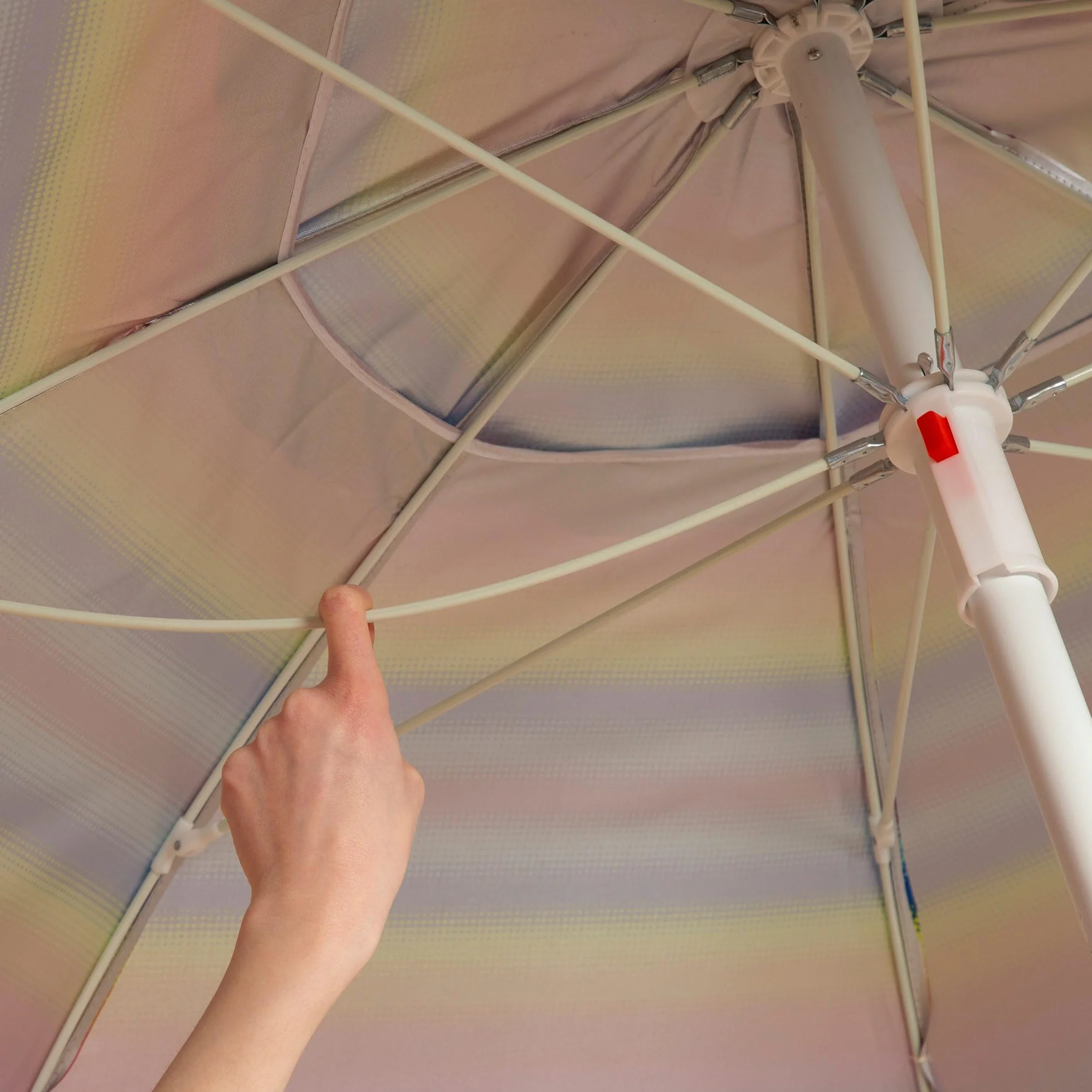 AKTIVE Ombrellone da spiaggia, 220 cm, antivento, tetto ventilato, palo da 28-32 mm, protezione UV 50, borsa portaoggetti inclusa, spiaggia