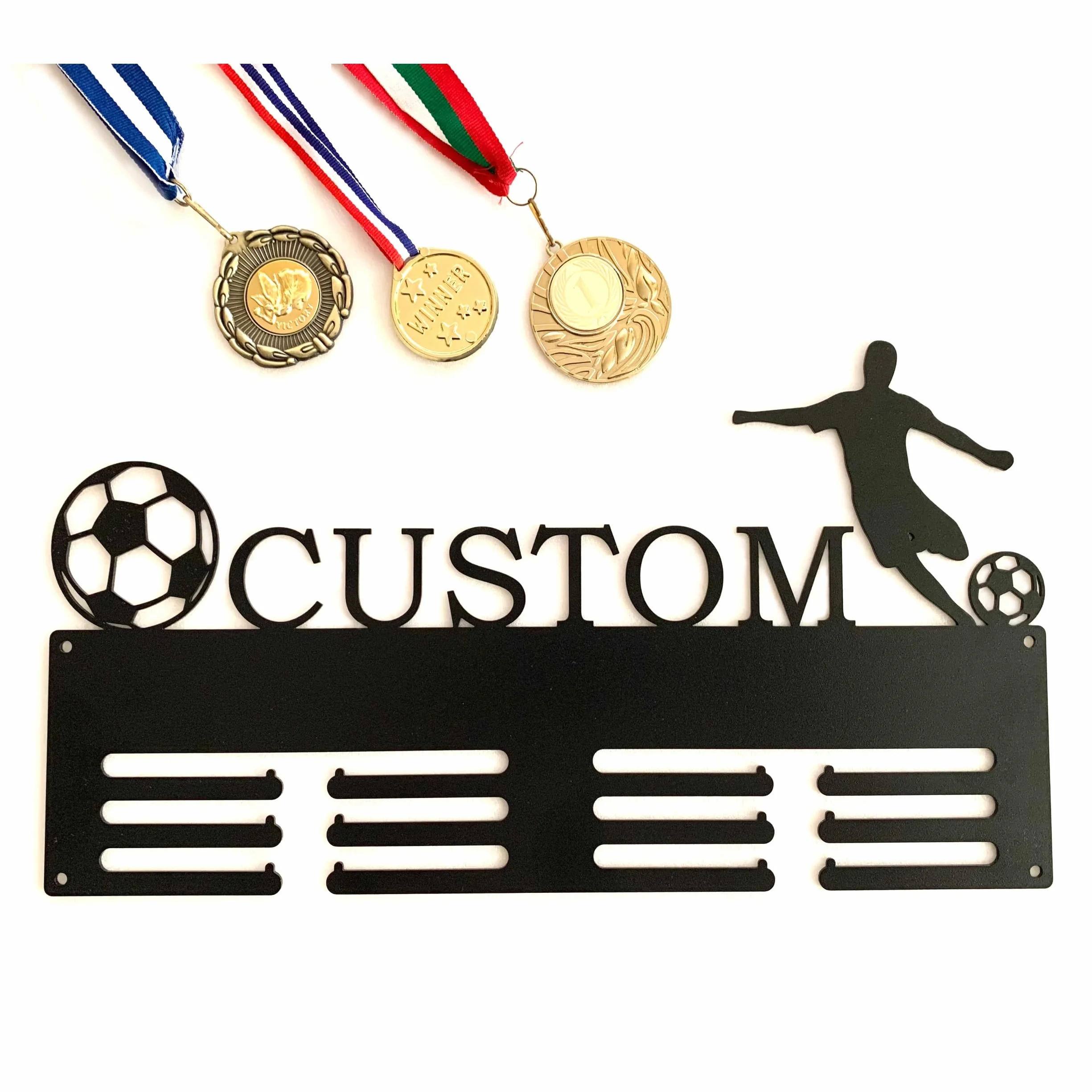 Porta Medaglie Personalizzato Calcio con Nome, Espositore a Parete con Gancio, Supporto in Metallo Design 1