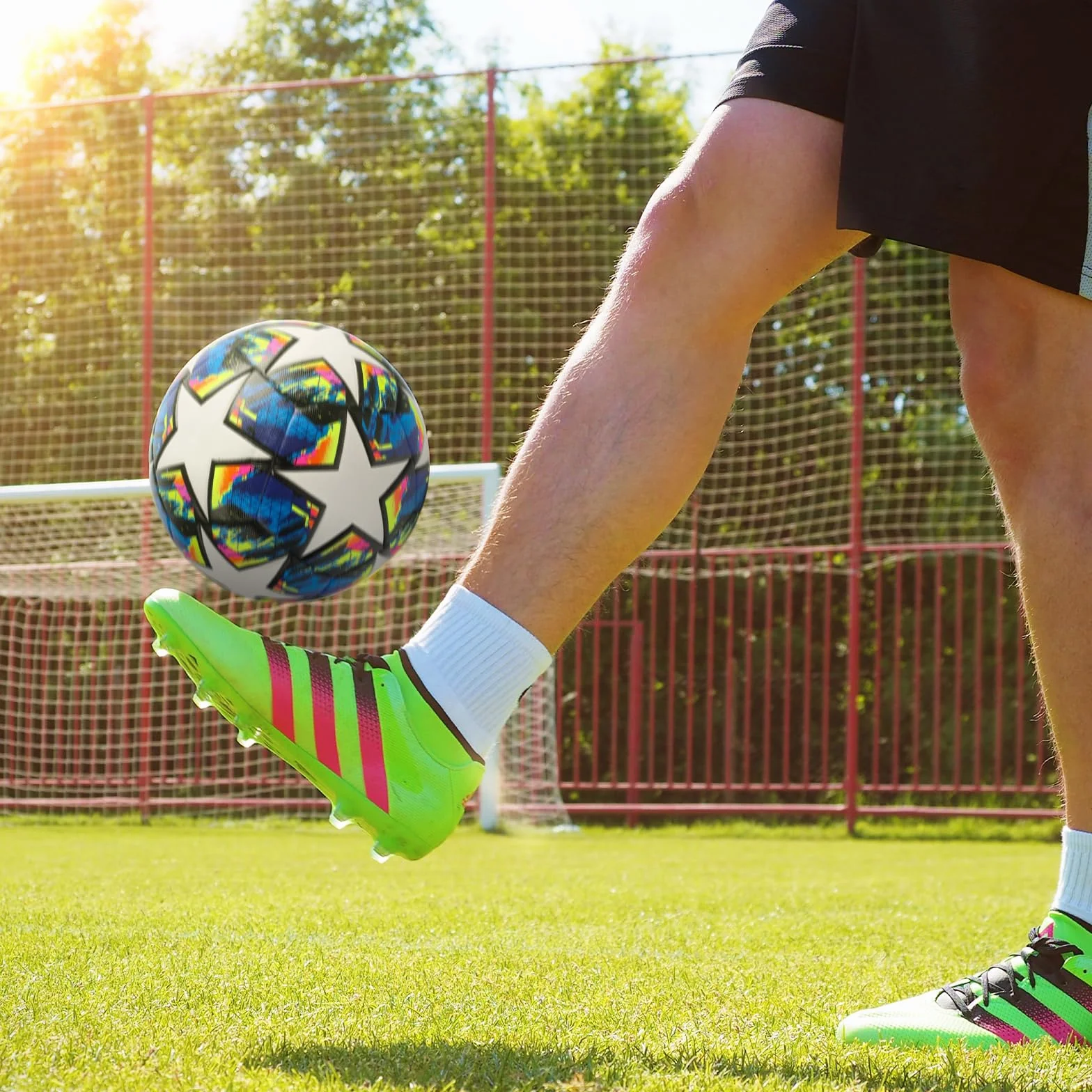 Pallone Da Calcio Champions Taglia 5 con Pompa per Bambini e Adulti