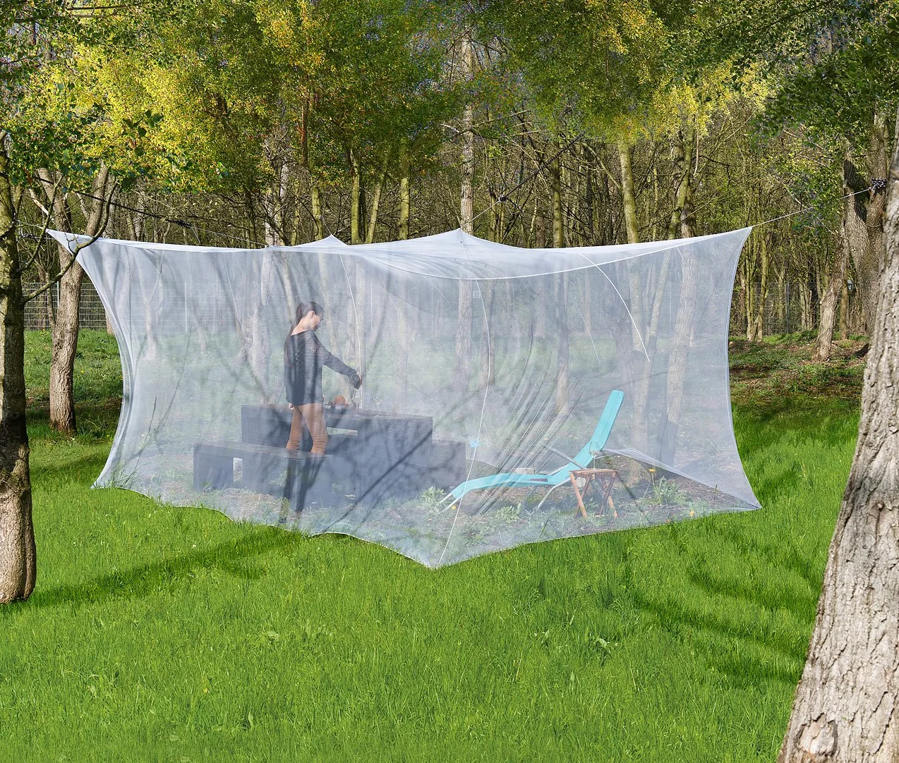 Infactory Parasole e coperture da Campeggio - zanzariera: Zanzariera XXL per Interni ed Esterni, 300 x 500 x 250 cm, Maglia 220, Bianca (per terrazza, Rete Anti-zanzare Balcone, Tenda)