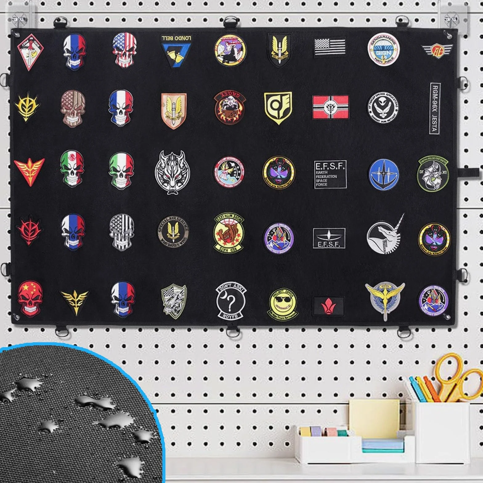 Pannello Raccolta Patch Militari Tattici 110x70cm Pieghevole con Ganci