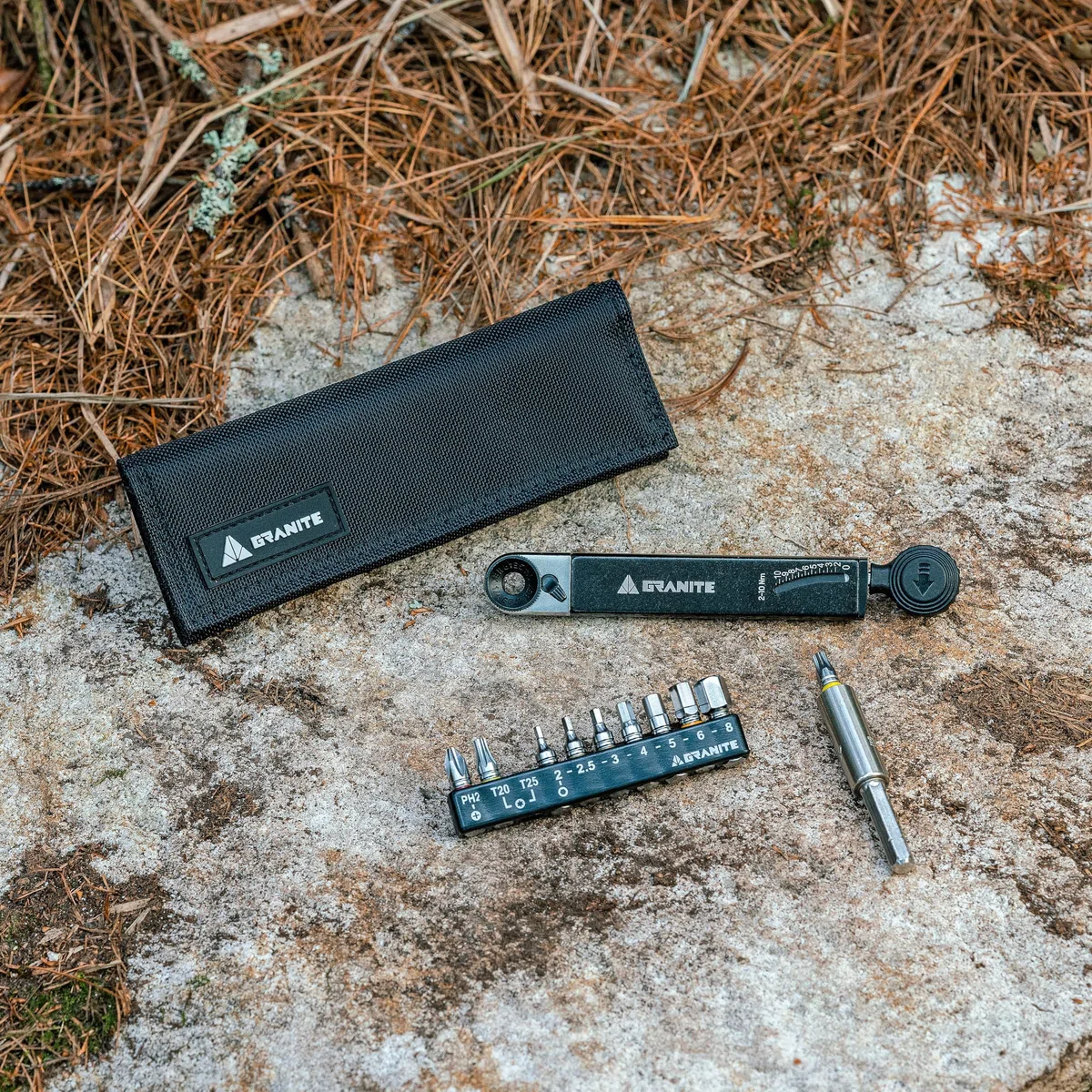 Granite Rocknroll TQ Torque Ratchet kit attrezzi per bicicletta, kit multitool per bicicletta con 10 inserti e asta di prolunga, Kit chiave dinamometrica per bicicletta da montagna (Nero)