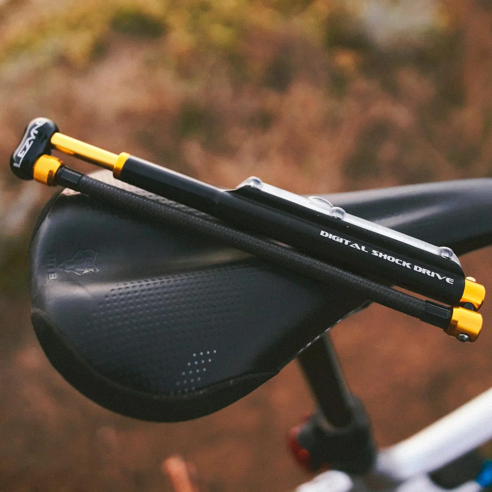 LEZYNE Pompa digitale Shock Drive