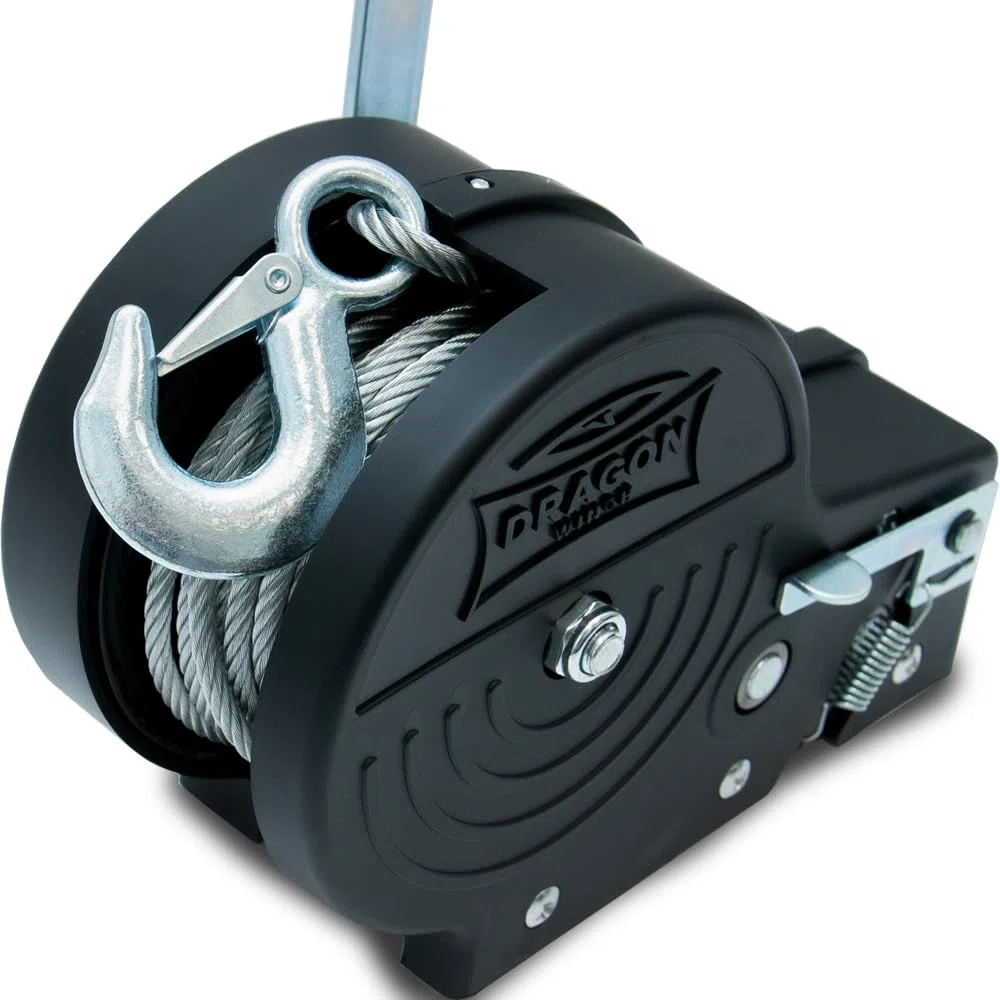 Dragon Winch Argano manuale con alloggiamento 3500 lbs / 1588 kg con gancio e Cavo in Acciaio 10m per piccole imbarcazioni, moto, veicoli e officina | Verricello manuale a due velocità