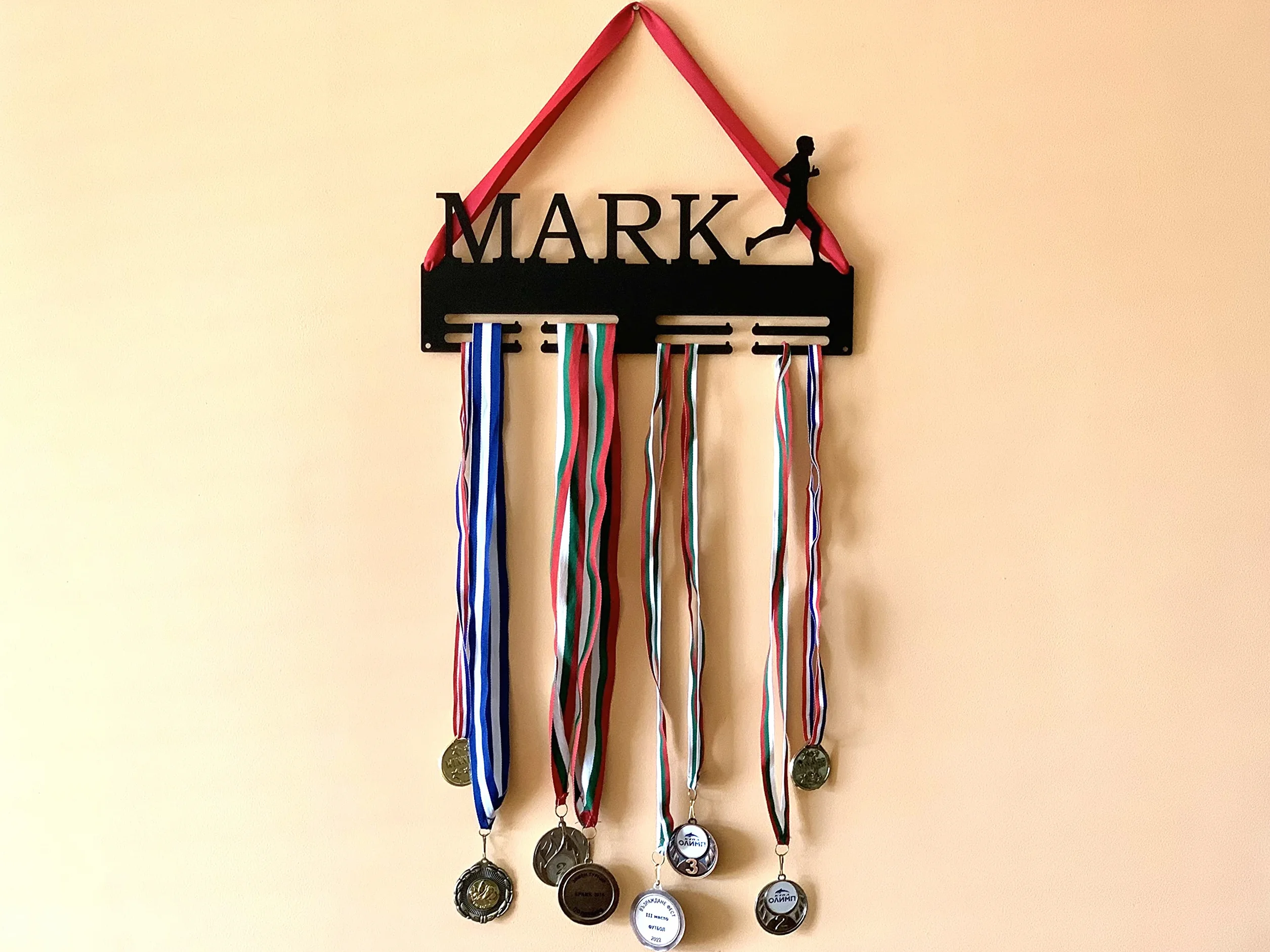 Porta Medaglie Personalizzato Calcio con Nome, Espositore a Parete con Gancio, Supporto in Metallo Design 1